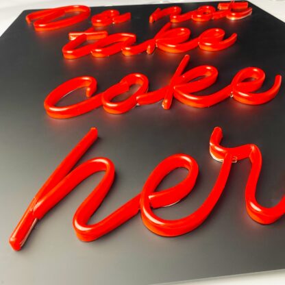 Cake Neon LED